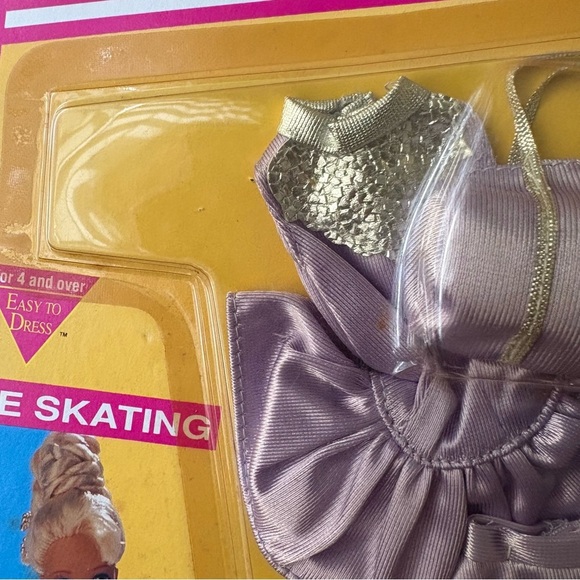 Barbie Sporting Life Fashions Ice Skating 1992 - Picture 9 of 9